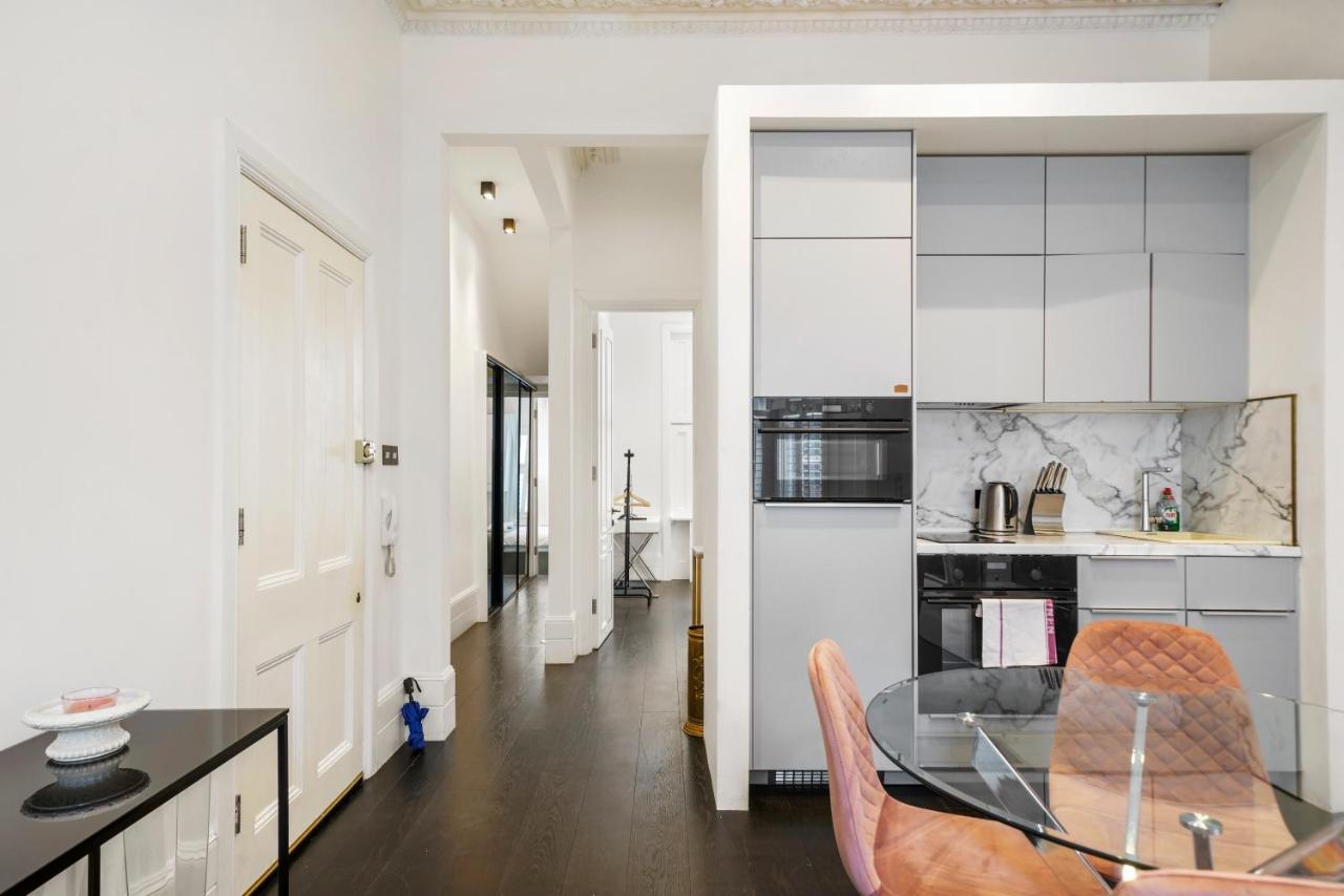 1 & 2 Bed Cosy Apartments Next To Earls Court Free Wifi London Eksteriør billede