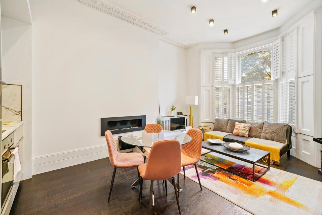 1 & 2 Bed Cosy Apartments Next To Earls Court Free Wifi London Eksteriør billede