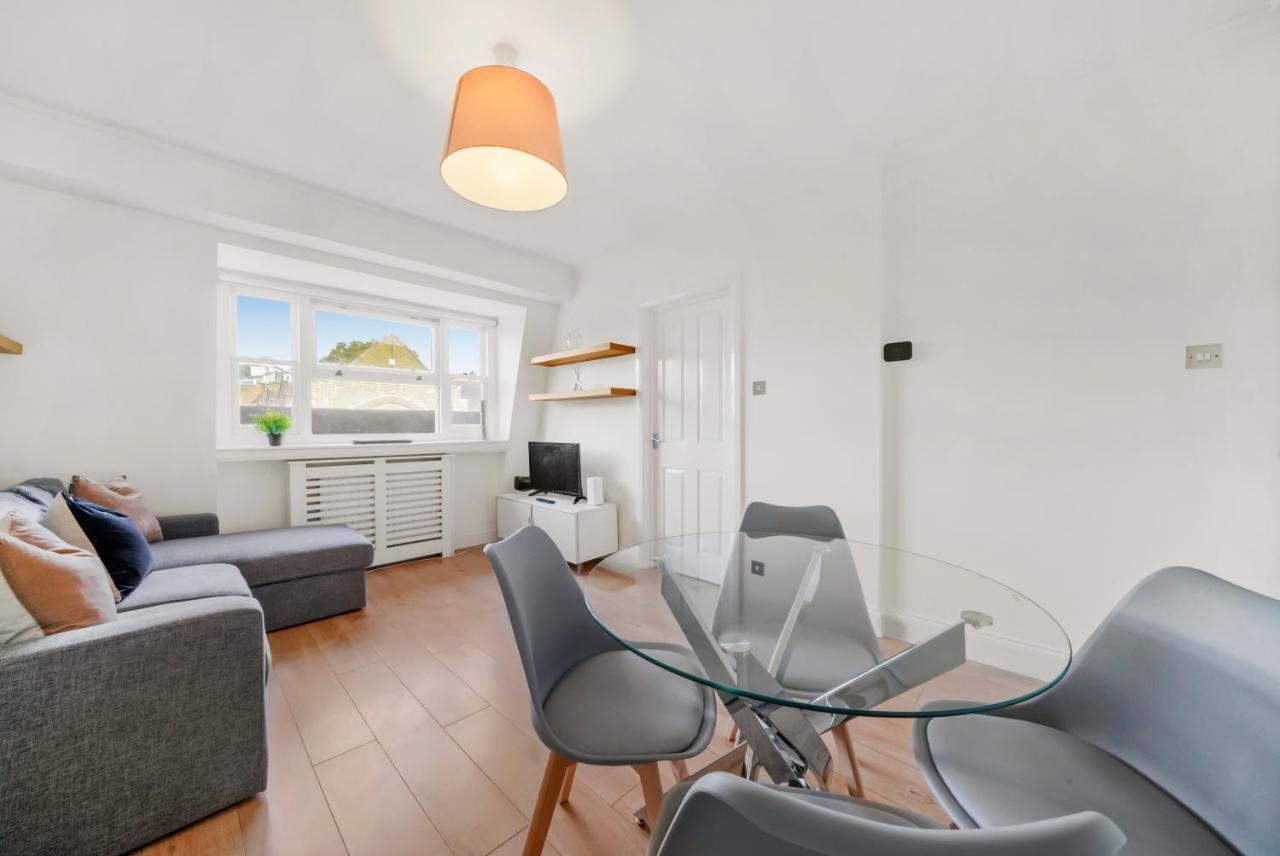 1 & 2 Bed Cosy Apartments Next To Earls Court Free Wifi London Eksteriør billede