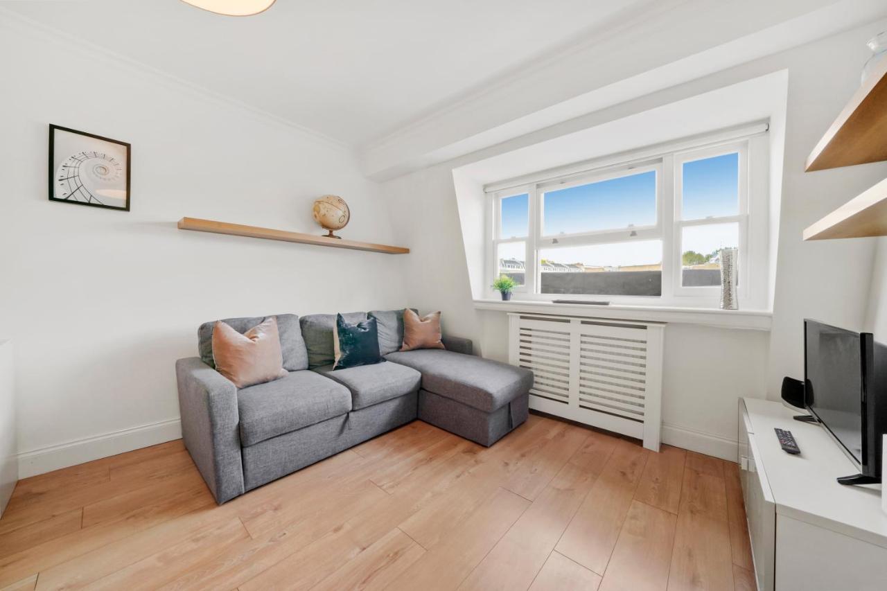 1 & 2 Bed Cosy Apartments Next To Earls Court Free Wifi London Eksteriør billede
