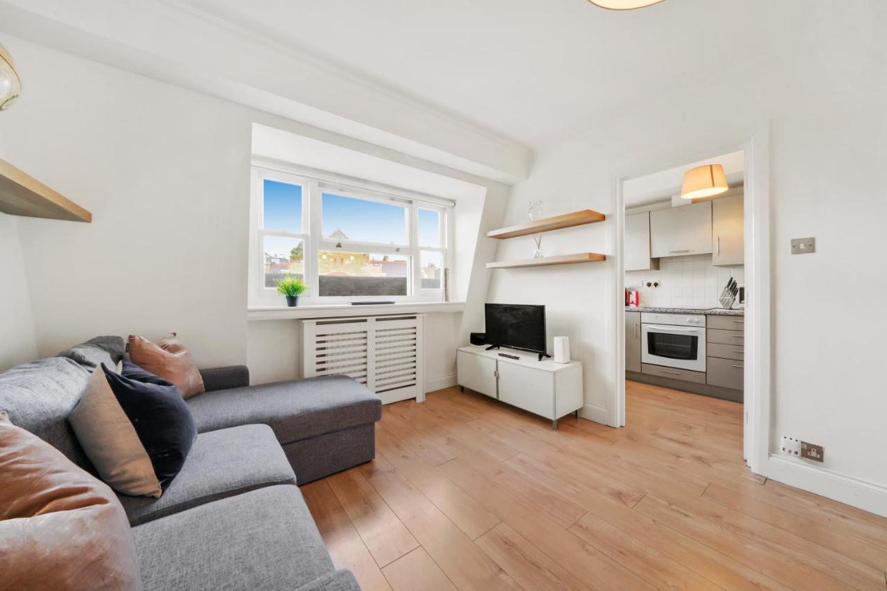 1 & 2 Bed Cosy Apartments Next To Earls Court Free Wifi London Eksteriør billede